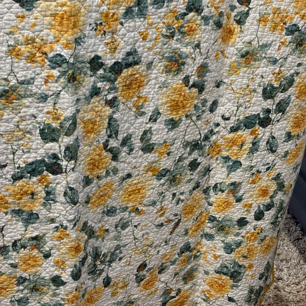 Vintage Martha Stewart Twin Quilt Yellow Roses Reversible Yellow Checker Pattern - Picture 11 of 11